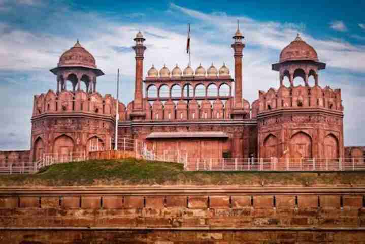 OLD AND NEW DELHI FULL DAY SIGHTSEEING TOUR