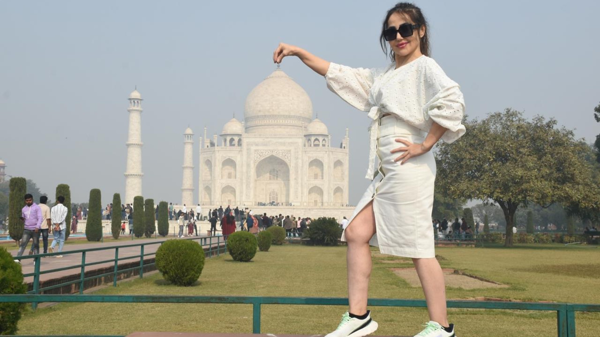 4dcac1d9-b5d7-4526-9257-adbe8eaeb649